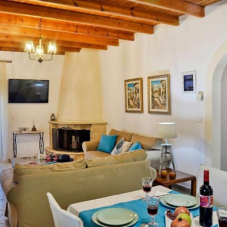 Almyra Beach House Corfu Almiros Beach ภายนอก รูปภาพ