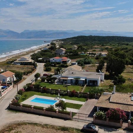 Almyra Beach House Corfu Almiros Beach ภายนอก รูปภาพ