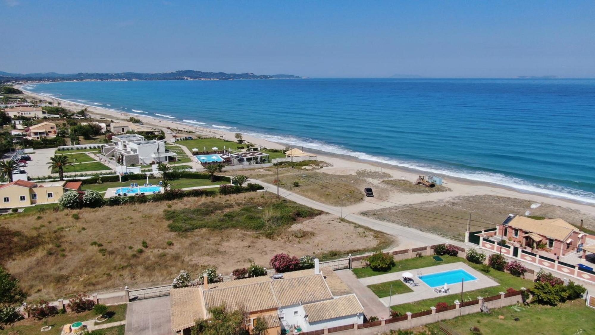 Almyra Beach House Corfu Almiros Beach ภายนอก รูปภาพ