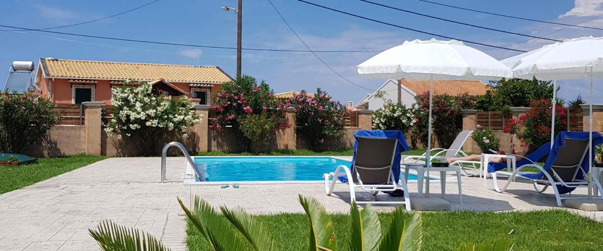 Almyra Beach House Corfu Almiros Beach ภายนอก รูปภาพ