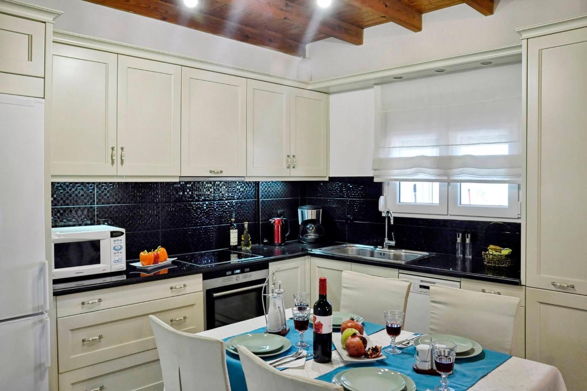 Almyra Beach House Corfu Almiros Beach ภายนอก รูปภาพ