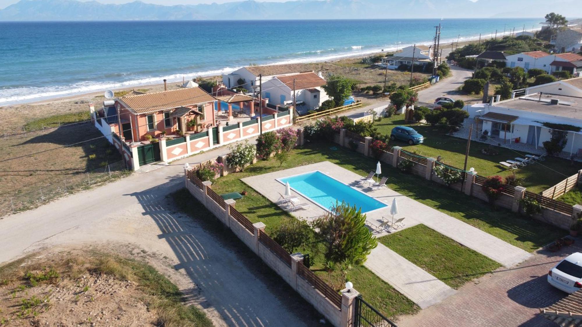 Almyra Beach House Corfu Almiros Beach ภายนอก รูปภาพ